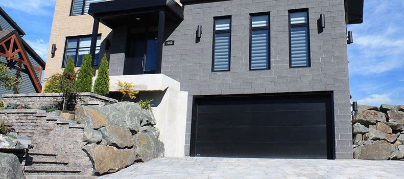Black color foldable garage door 